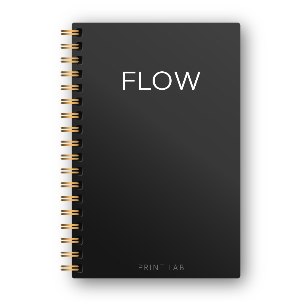 Personalizowany notes spiralowany z kolorową okładką i białymi kartkami, oprawiony w srebrną spiralę, idealny do biura lub na prezent